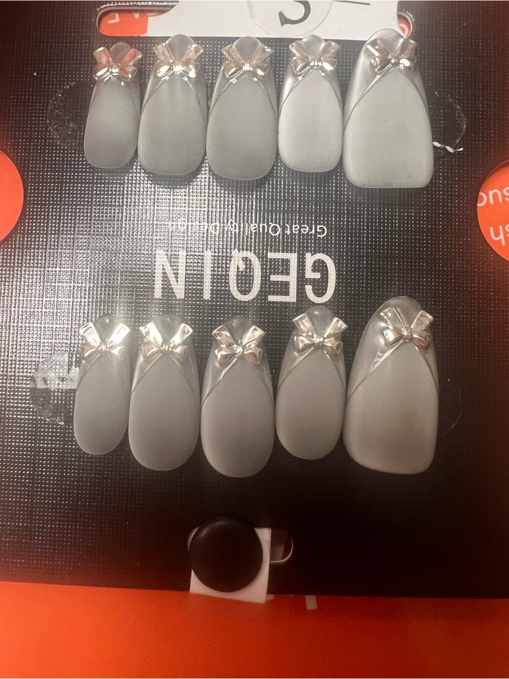 Grey Press-On Nails with Silver Bow Accents